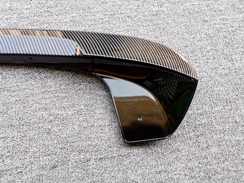 Suitable for 2010-2015 Bmw X1 Rear Wing E84 Rear Top Wing Modified Fixed Wing Carbon Fiber Pattern Spoiler