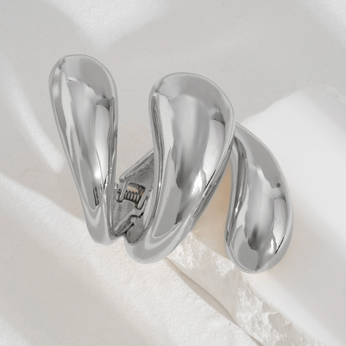 13g Weight Rings, Bracelets Classification 1 Piece Quantity Casual, Party, Street Occasion Alloy Material Solid Color Pattern All Seasons Season Women's Gender Plating Design Cool Style, IG Style Style Gold, Silver Color Cool Style IG Style Solid Color Alloy Plating Women's Rings Bracelets 1