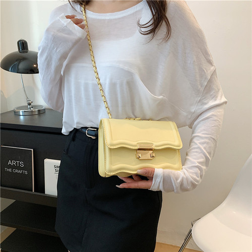 Small Fresh Bag Feminine Fashion Summer Versatile Chain Small Square Bag  New Trendy Lace Lock Women's Bag