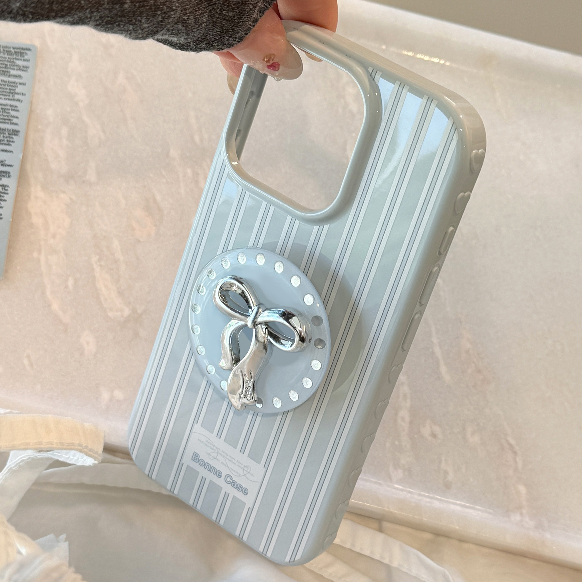 Soporte de arco de plata Apple 16 caso de teléfono iPhone 17 para 12 lujo ligero 15 Promax rayas azules 13 suave