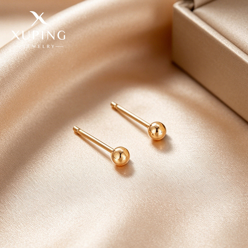 Xuping aleación de cobre chapado 18k simple geometría redonda pernos de orejas suaves exquisitos y pequeños adornos de orejas retro al por mayor