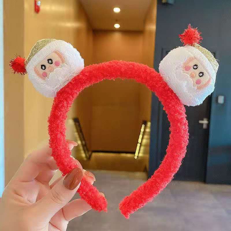 クリスマスのかわいい熊のぬいぐるみのカチューシャ|undefined