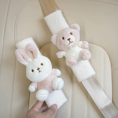 for All Seasons, Seat belt shoulder pad