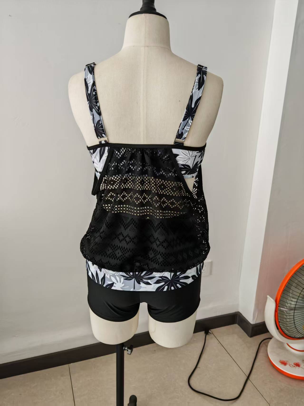 Women's Modest Full Coverage Bikini Set Swimwear Lace Trim Polyester Spandex Blend UPF 50 S-3XL_voghion.com