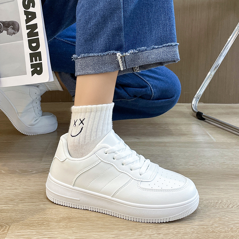 Zapatos negros de comercio exterior para mujeres 2023 nueva primavera y otoño zapatos blancos de la Fuerza Aérea N ° 1 zapatillas casuales de cuero zapatos de plataforma de todo el Partido