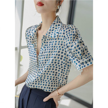 ���Q�z�r��Ů�Ķ���С���͹��ذ��z�r�����|�����䲨�c����