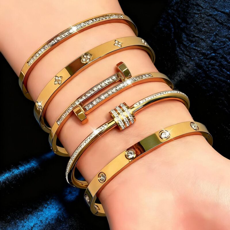 Titanium Steel Nail Bracelet Four-Leaf Clover Heart Small Waist Bracelet Light Luxury Stainless Steel Bracelet Non-Fading Bracelet Jewelry Titanium Steel Nail Bracelet Four-Leaf Clover Heart Small Waist Bracelet Light Luxury Stainless Steel Bracelet Non-Fading Bracelet Jewelry