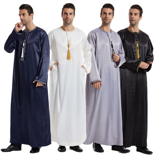 Factory Spot Middle Eastern Men's Robe Dubai Southeast Asian Men's Gown Tassel Large Size Ethnic Clothing