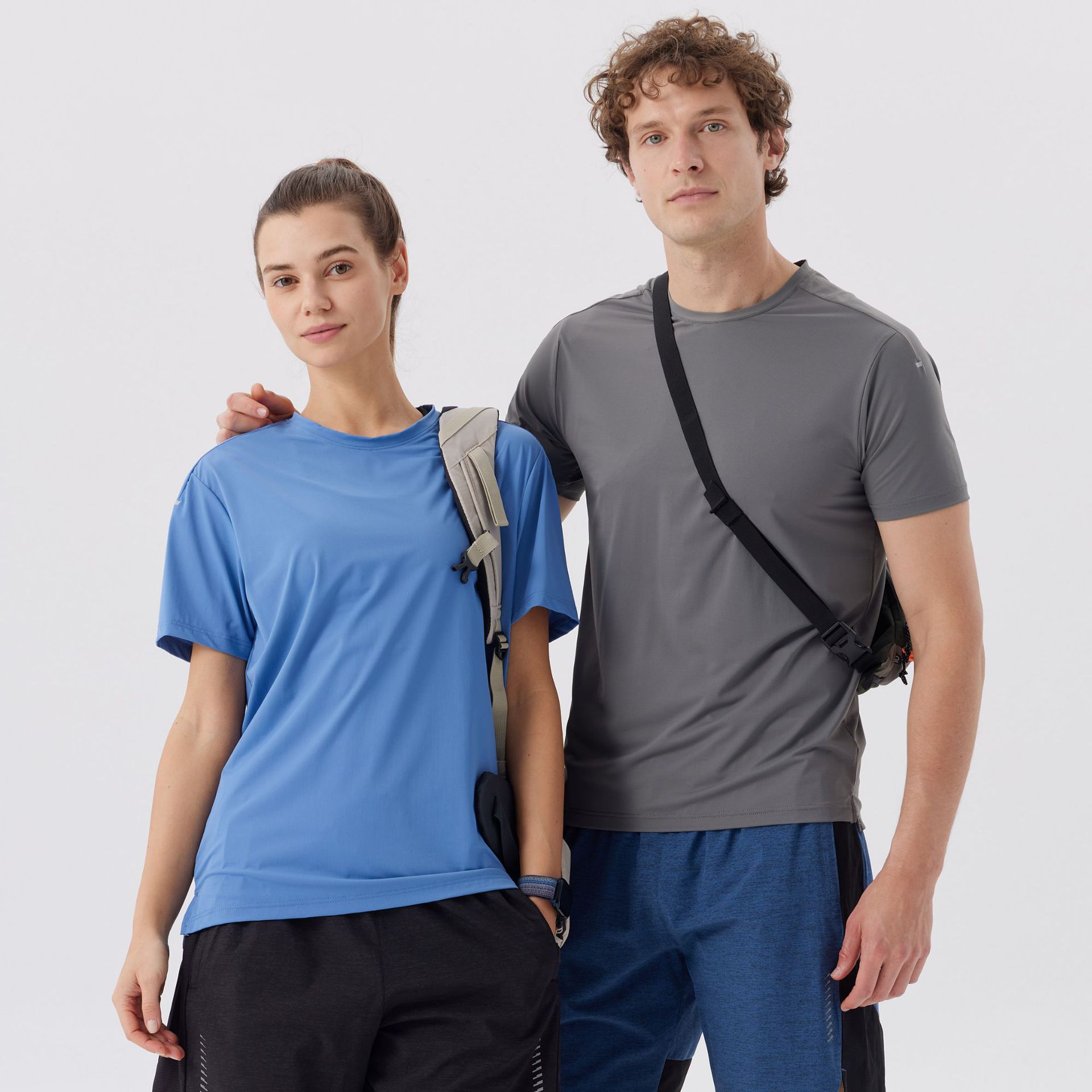 Dijia camiseta de secado rápido al aire libre de mangas cortas para hombres y mujeres caminata de montaña elástica correr ropa de ejercicios de secado rápido ropa de mangas cortas