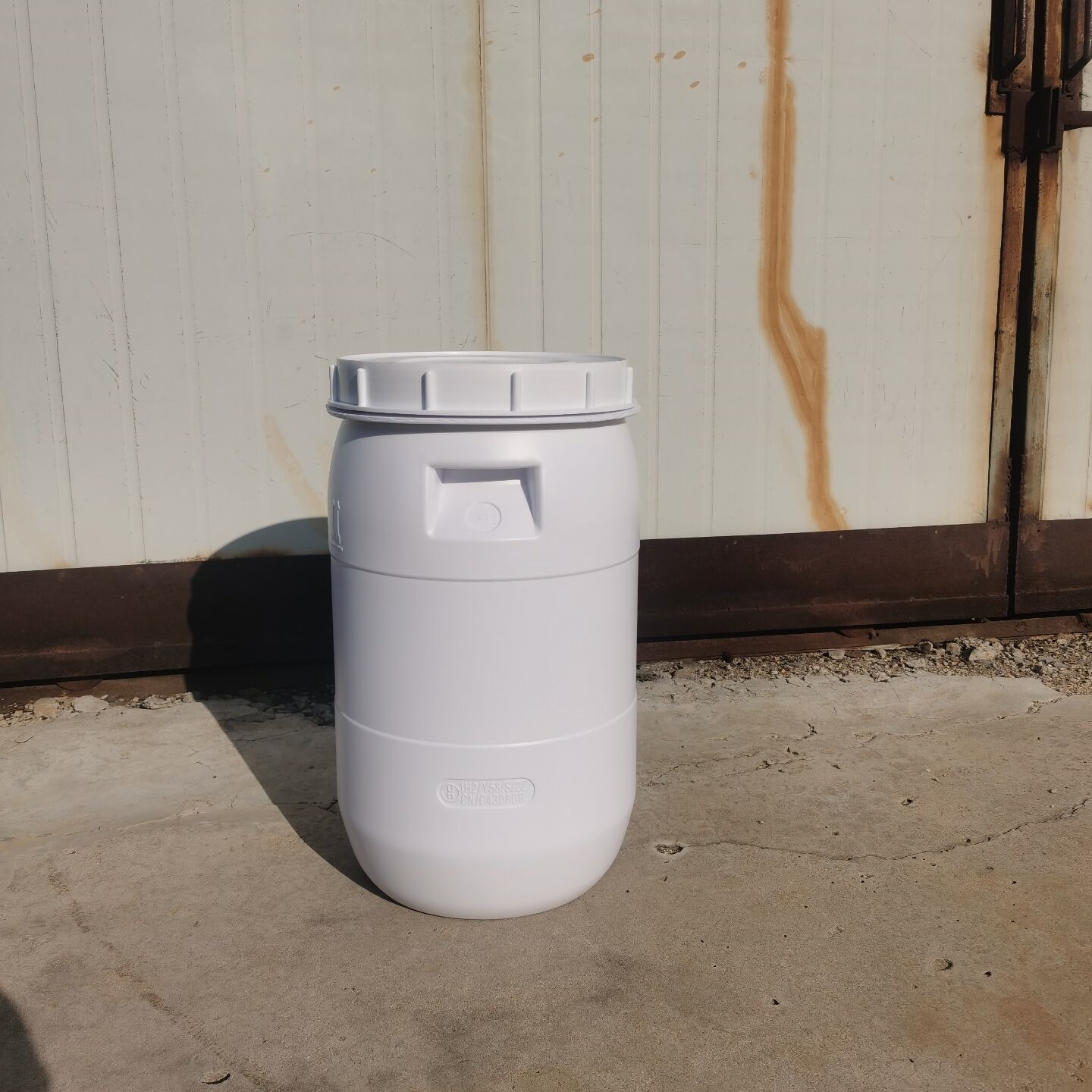 新款定制40升圆形塑料桶  新庆云工厂40L圆型桶 供应化工白色圆桶