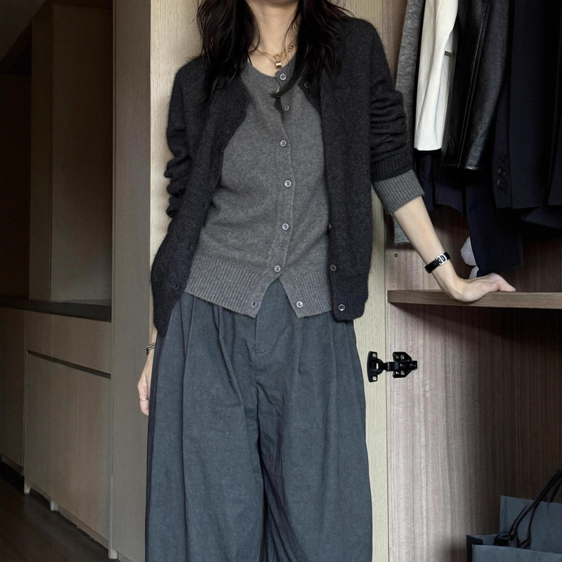 韩系慵懒风灰色假两件针织开衫女秋冬内搭毛衣外套设计感拼接上衣|undefined