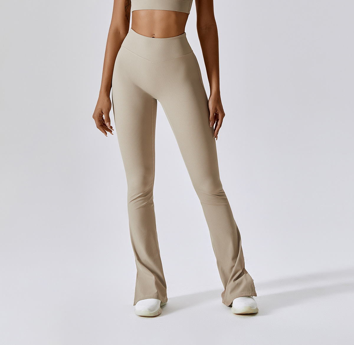 6模特展示-BCK8056-2-亚麻色-1 (1).jpg