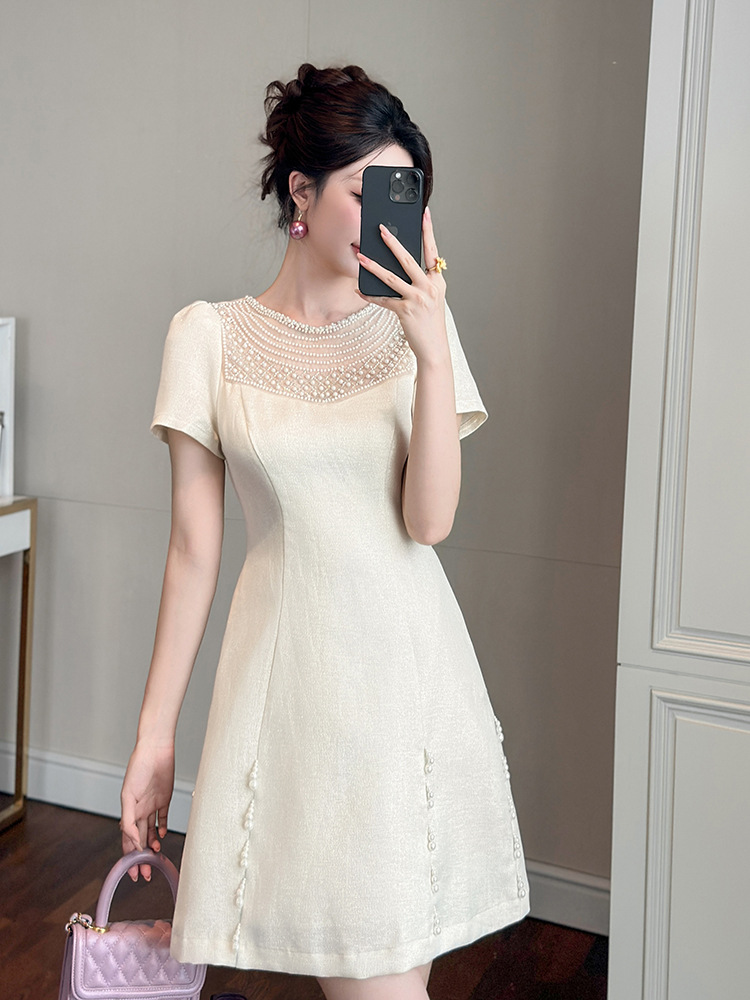 Đầm suông nữ midi cổ tròn thắt eo đính ngọc trai phong cách Pháp — mơ