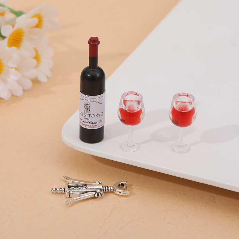 Cross-Border Factory Direct Supply Miniature Food Toys, Mini Bottle Openers, Dollhouse Accessories, Wine, Pretend Play Decorations, and Ornaments