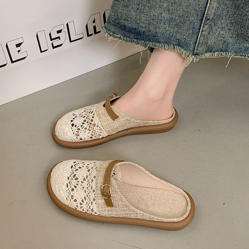 Dép lê nữ bít mũi vải lanh thêu hoa nhí, đế bằng gót thấp 1–3 cm, kiểu xỏ chân thoáng khí — Dép lê nữ S3 - màu be [hộp], Dép lê nữ S3 - màu đen [hộp]