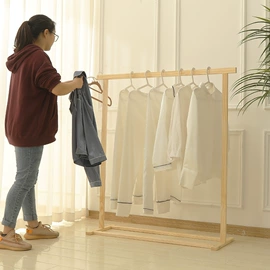 木质工艺品;其他健身器材;衣钩/挂钩