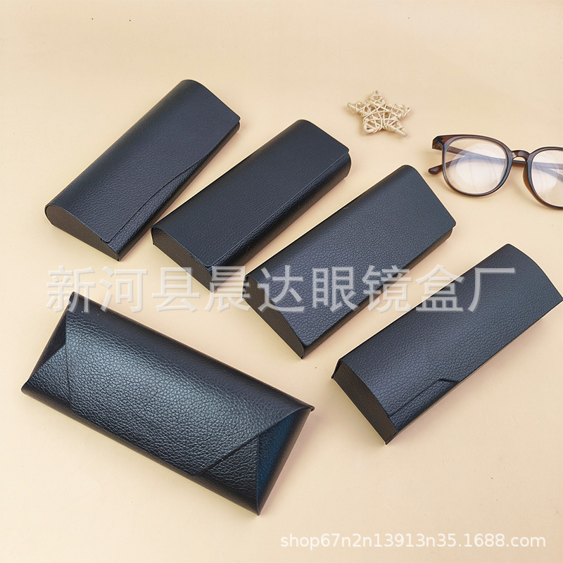 Manufacturer's ready-to-ship wholesale special offer: black lychee-patterned handmade eyeglass cases, customizable with logos, for storing sunglasses and prescription glasses Manufacturer's ready-to-ship wholesale special offer: black lychee-patterned handmade eyeglass cases, customizable with logos, for storing sunglasses and prescription glasses