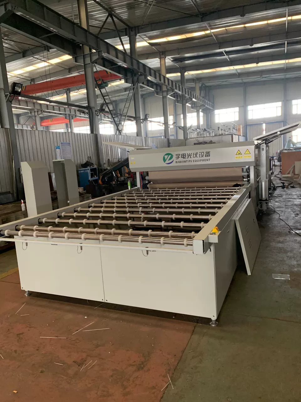 供应太阳能层压机光伏热压机真空热压设备尺寸大小可按要求