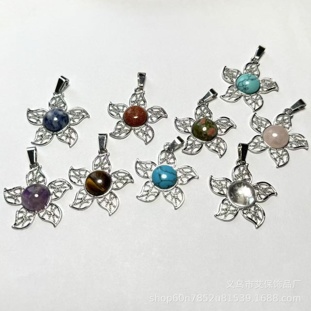 Tiktok Hot-Selling European and American Fashion Retro Natural Stone Agate Crystal Hollow Flower Pendant Cross-Border Foreign Trade Wholesale