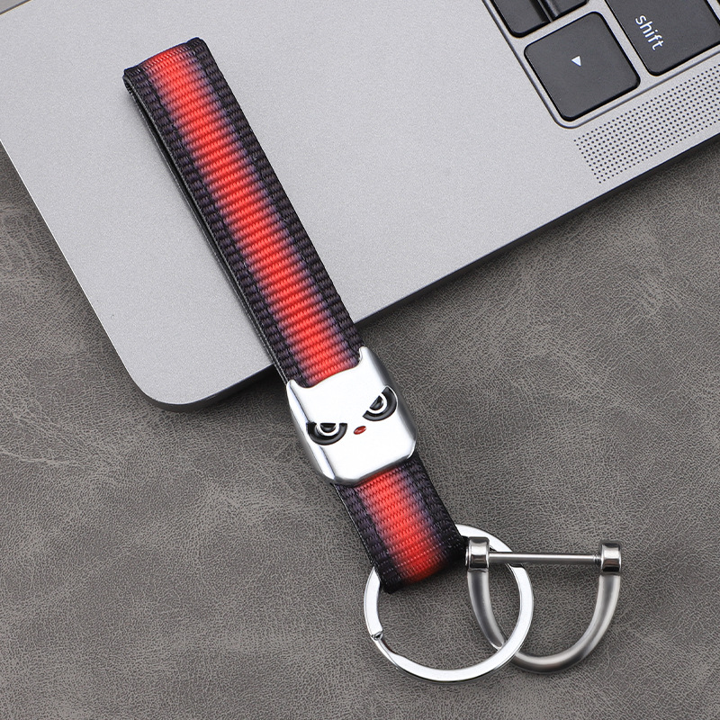 2024 nuevo llavero de coche de dibujos animados cuerda trenzada llavero metal aleación de zinc material colgante duradero a prueba de pérdidas