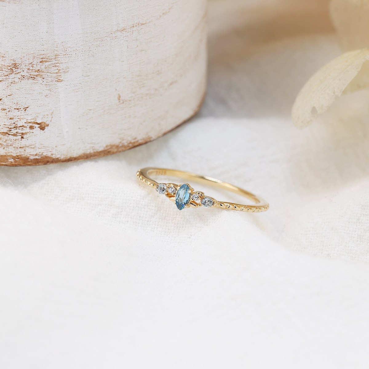 2g Weight Topaz Inlay Material Rings Classification 5, 8 Ring Size 1 Piece Quantity Daily, Date Occasion 925 Sterling Silver Material Geometric Pattern All Seasons Season Women's Gender Elegant, Retro Style 925 Sterling Silver Topaz Geometric Rings 925 Sterling Silver Rings 8