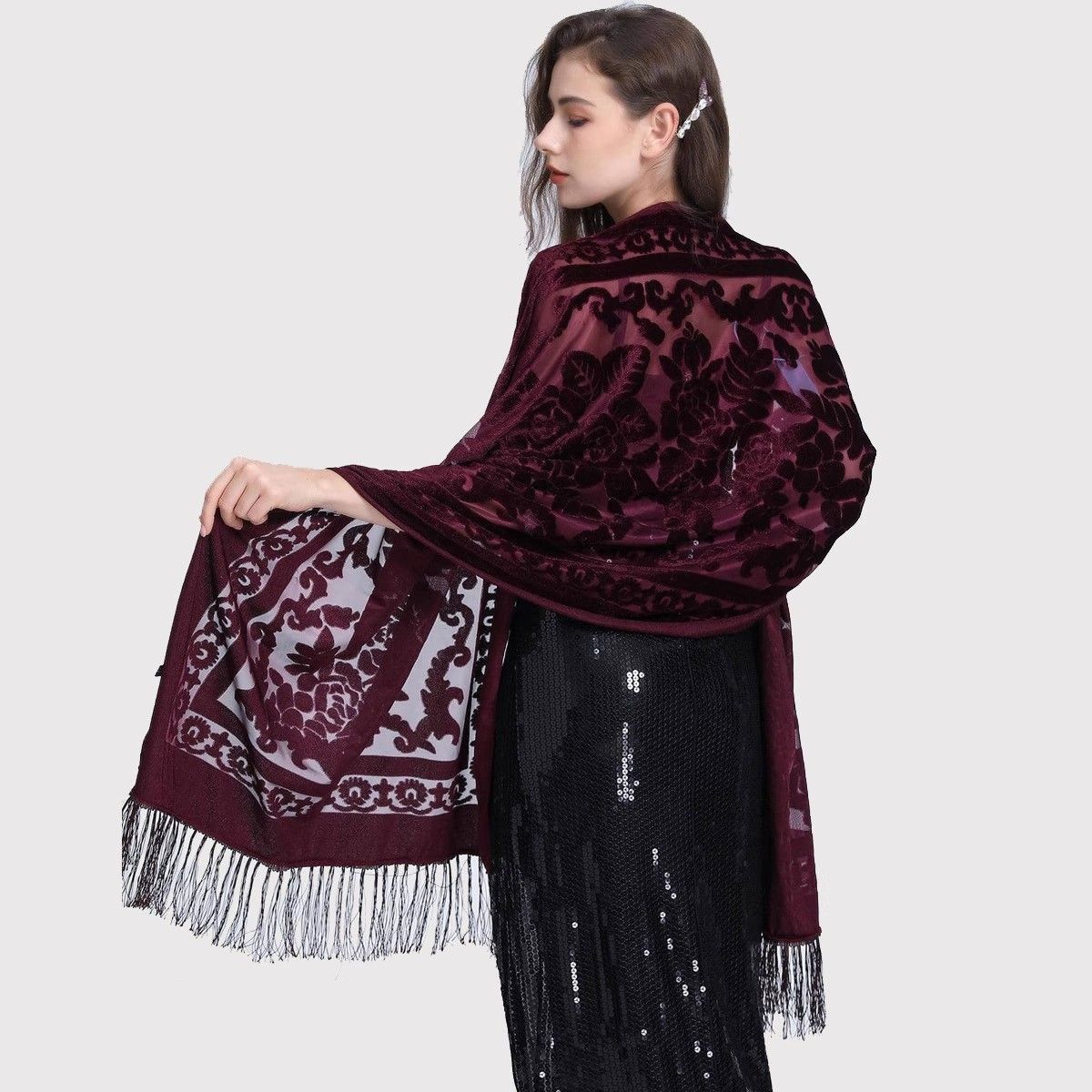 Ethnic elegant velvet cheongsam
