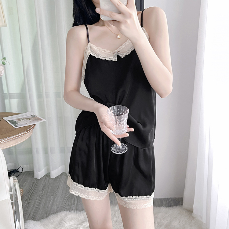 Sexy Pajamas Women's Summer Ice Silk Suspender Shorts 2025 New Summer Thin Home Wear Set with Breast Pads