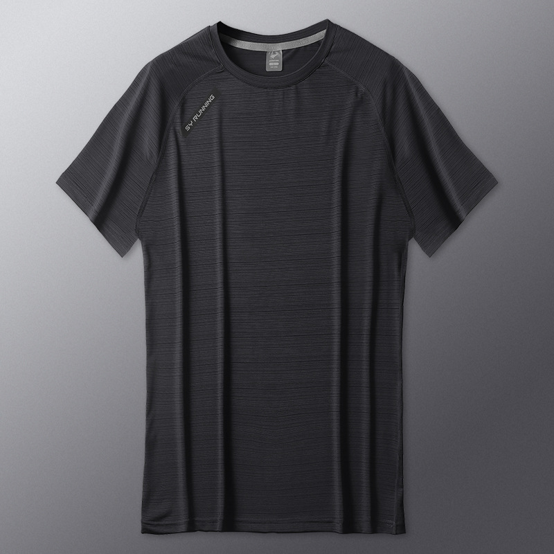 Camiseta deportiva de seda de hielo delgada de verano para hombres de manga corta suelta de secado rápido, camisa absorbente de sudor de media manga, ropa transpirable con sensación de hielo