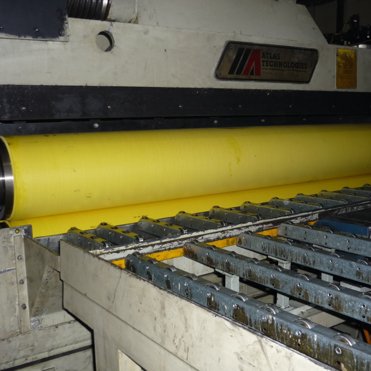 专业制造不织布挤干辊、毛毡辊替代进口上海宝鹰13701959839