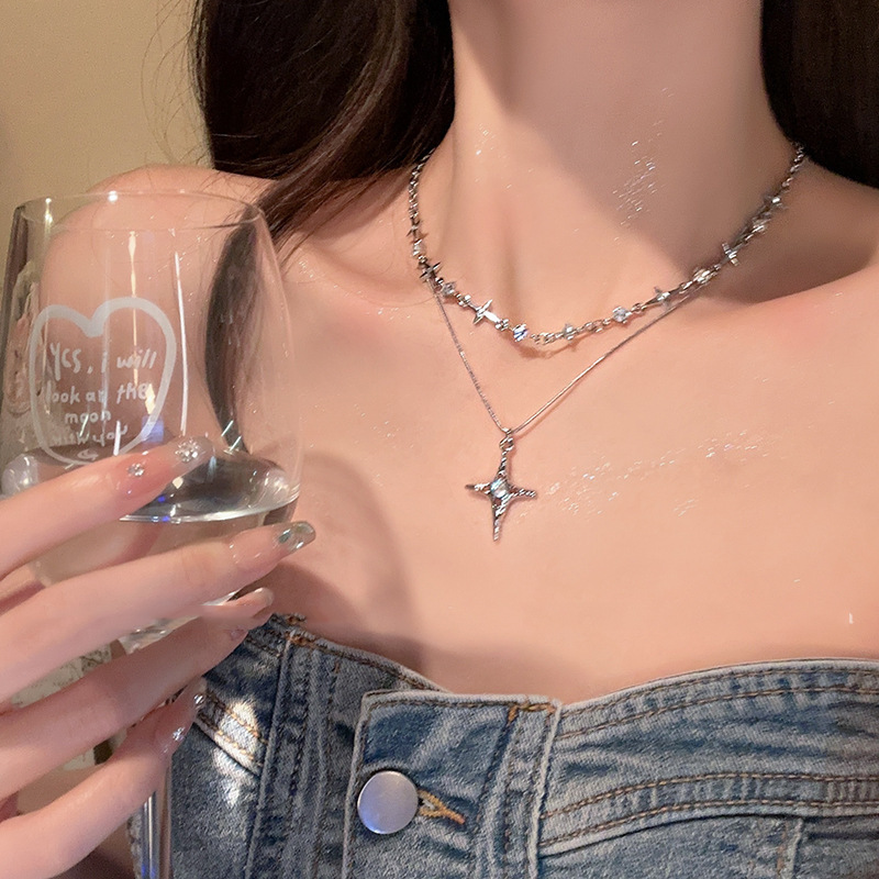 Double-Layered Four-Pointed Star Zircon Necklace, Trendy and Cool Sexy Hip-Hop Personalized Clavicle Chain Niche Design High-End Accessories