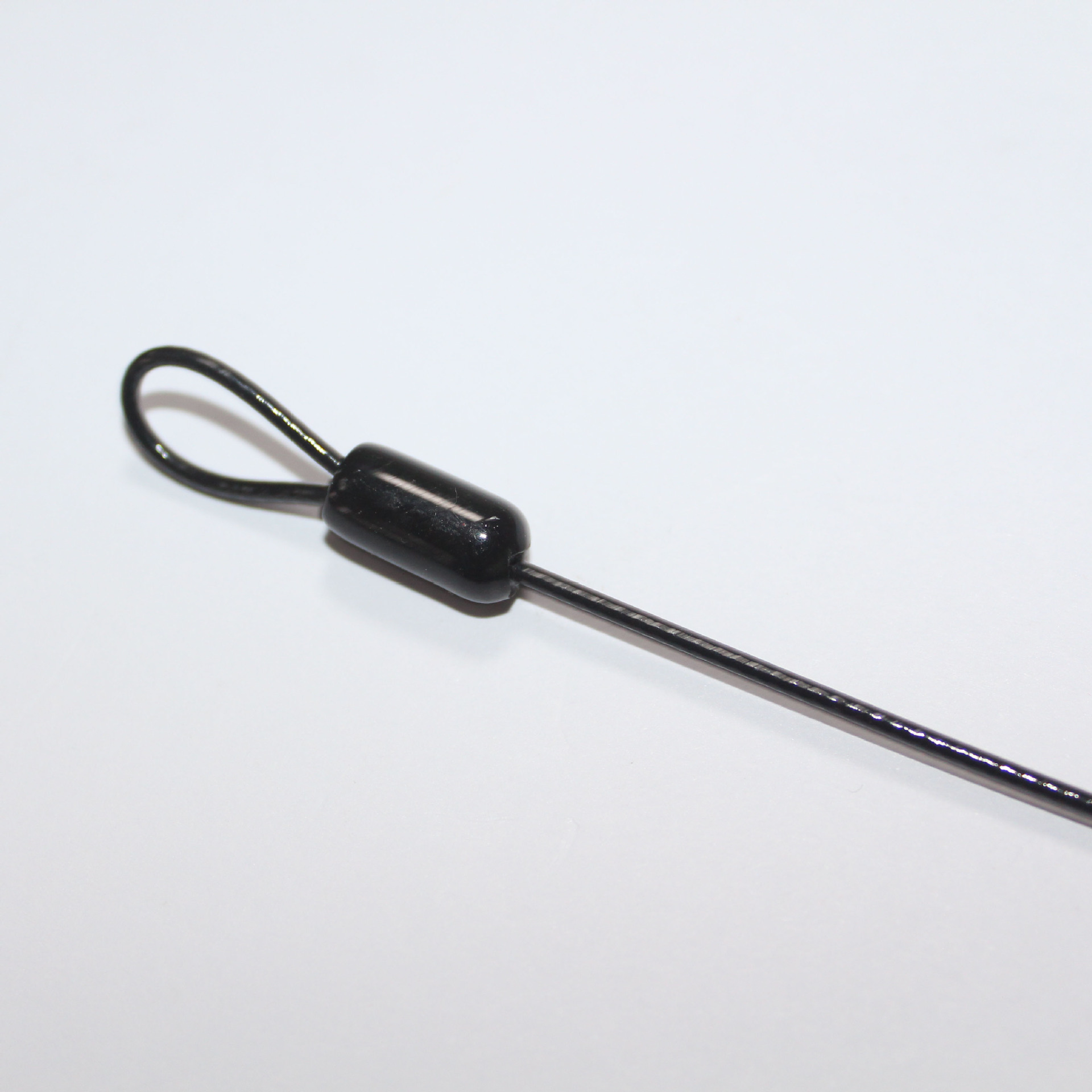 包胶不锈钢钢丝绳批发灯饰安全吊绳电子音箱运动设备安全防护拉索