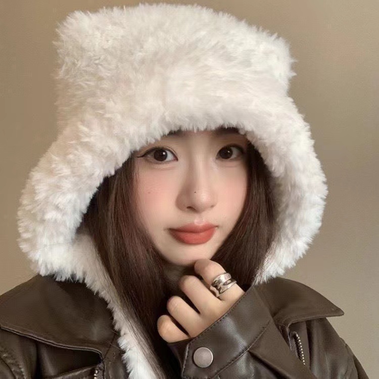 女性用の新しい秋と冬のウールの帽子、厚いベルベットの暖かいニット帽、大きな頭囲、軽い高級スタイル、耳保護防寒帽子、シンプルなスタイル