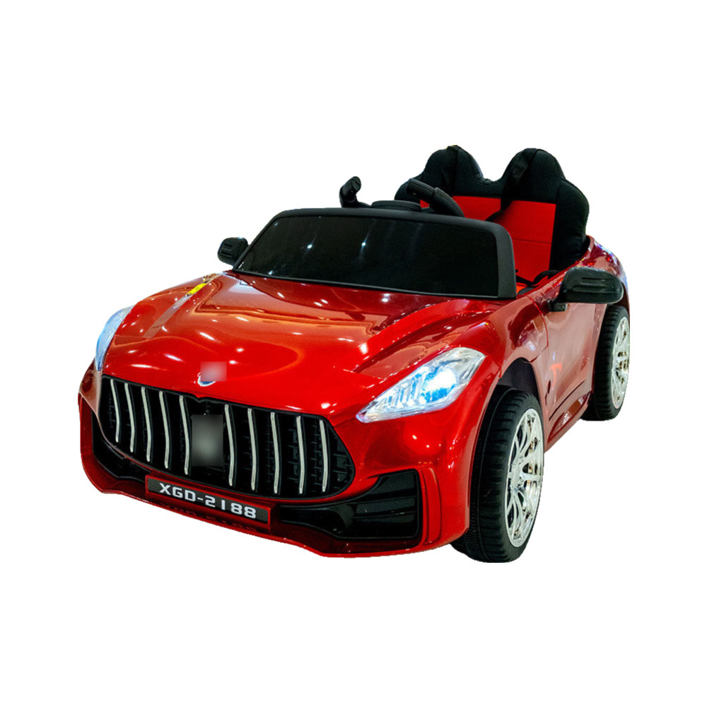 Coche eléctrico para niños Coche de control remoto de cuatro ruedas para niños El coche de juguete del columpio para bebés puede sentarse cochecito recargable con tracción en las cuatro ruedas