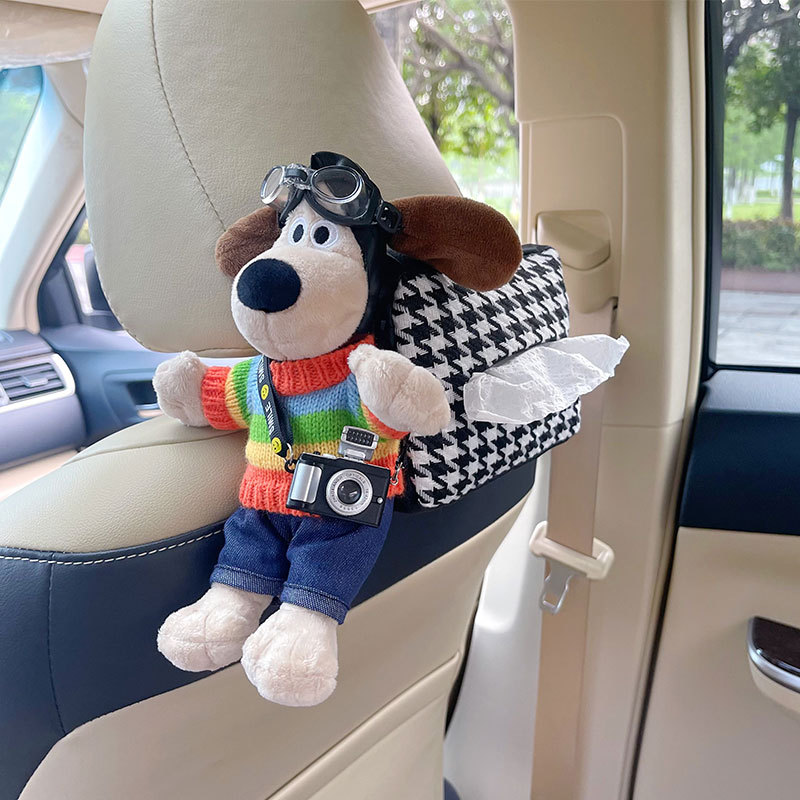 Caja de cartón para coche, caja de reposabrazos, caja de pañuelos, sentido de muñeca lindo creativo, decoración interior del coche, decoración para coche