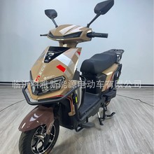 跨境定制臻2025新款踏板车电动摩托车电动车出口批发小汽车电瓶车