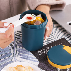 Japanese-style student soup cup with lid and spoon, portable oat breakfast cup, take-out sealed congee cup, microwaveable soup can