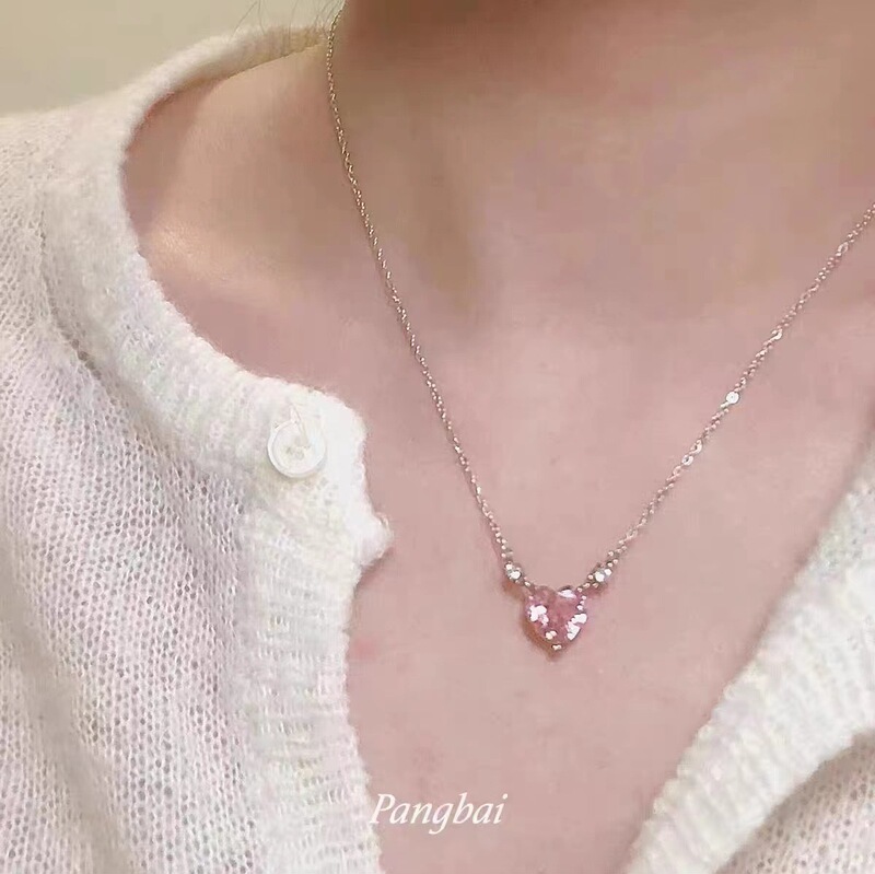 Korean and Japanese Trendy Fashion Heart Pink Diamond Necklace Ins Sweet Girl Heart Pendant Necklace for Women Gift for Girlfriend or Best Friend Korean and Japanese Trendy Fashion Heart Pink Diamond Necklace Ins Sweet Girl Heart Pendant Necklace for Women Gift for Girlfriend or Best Friend
