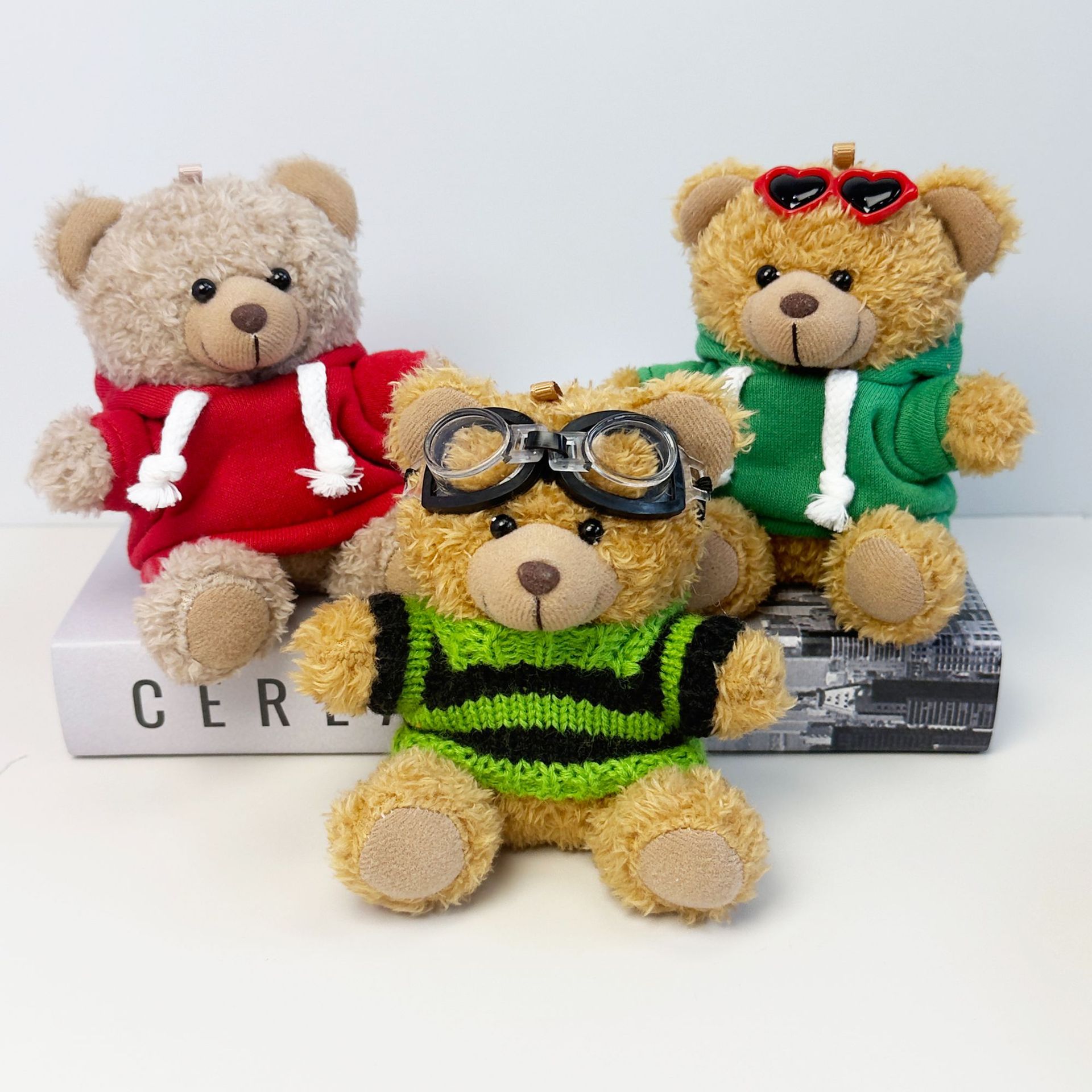 Las gafas de baño de Bear son aleatorias