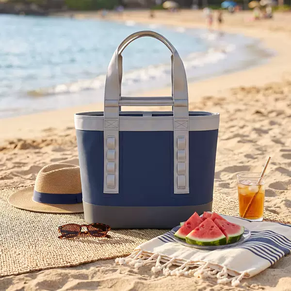 Wanna in-stock cross-border large shoulder beach bag for women, waterproof and leak-proof ice bag handbag, customizable