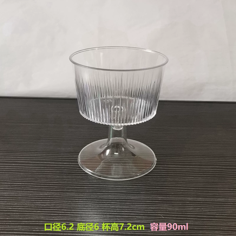 Disposable wineglass, champagne glass, transparent plastic mousse