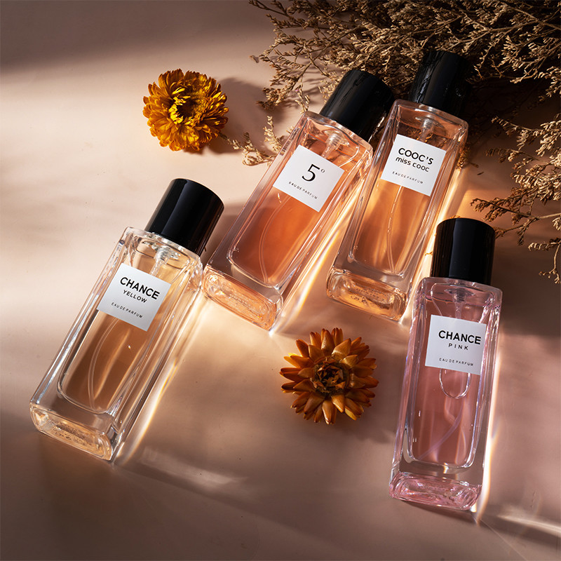 Audis 50 ml Qadın Ətri - Çiçək və Meyvə Notları