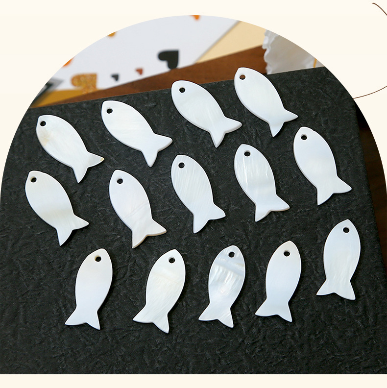 Jewelry Accessories Classification 1 Piece Quantity 1 Piece 23*10mm Shell Fish Pendant Jewelry Accessories