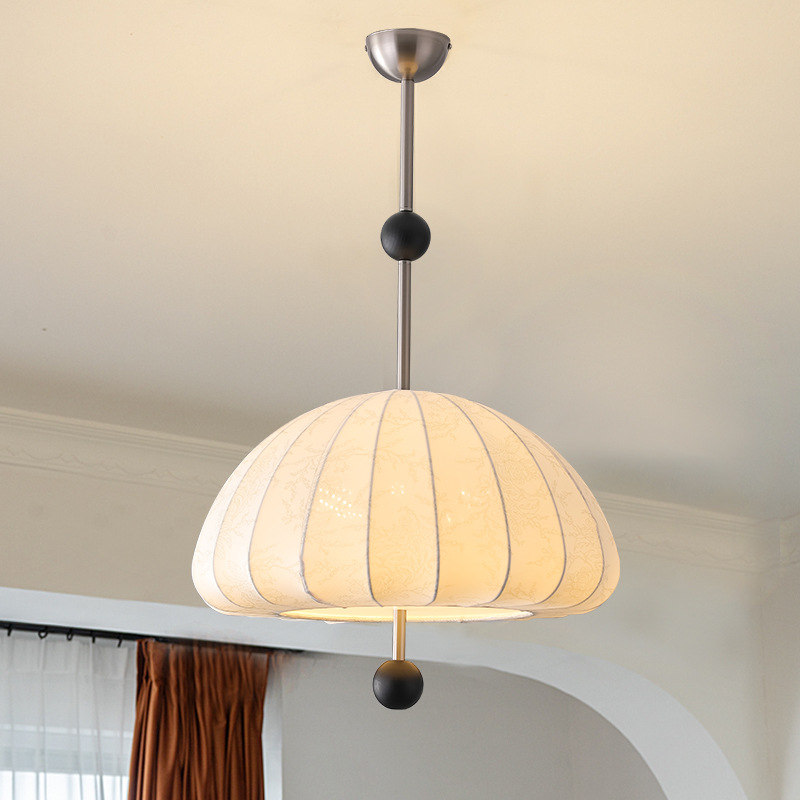 Lámpara de viento idílico francés tela de comedor lámpara de dormitorio nuez impresión Nanyang estética retro lámparas estadounidenses