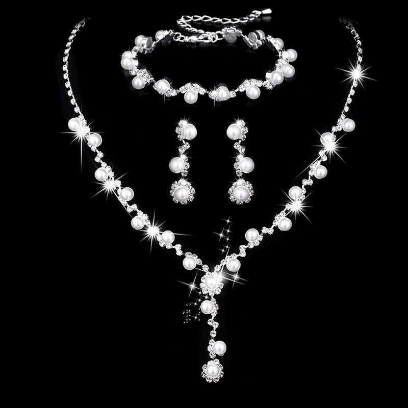 ジュエリーセットの新しいキラキラ光るモザイクは、女性の結婚式用品のアクセサリーのネックレスのイヤリングのブレスレットの3つのセットです|undefined