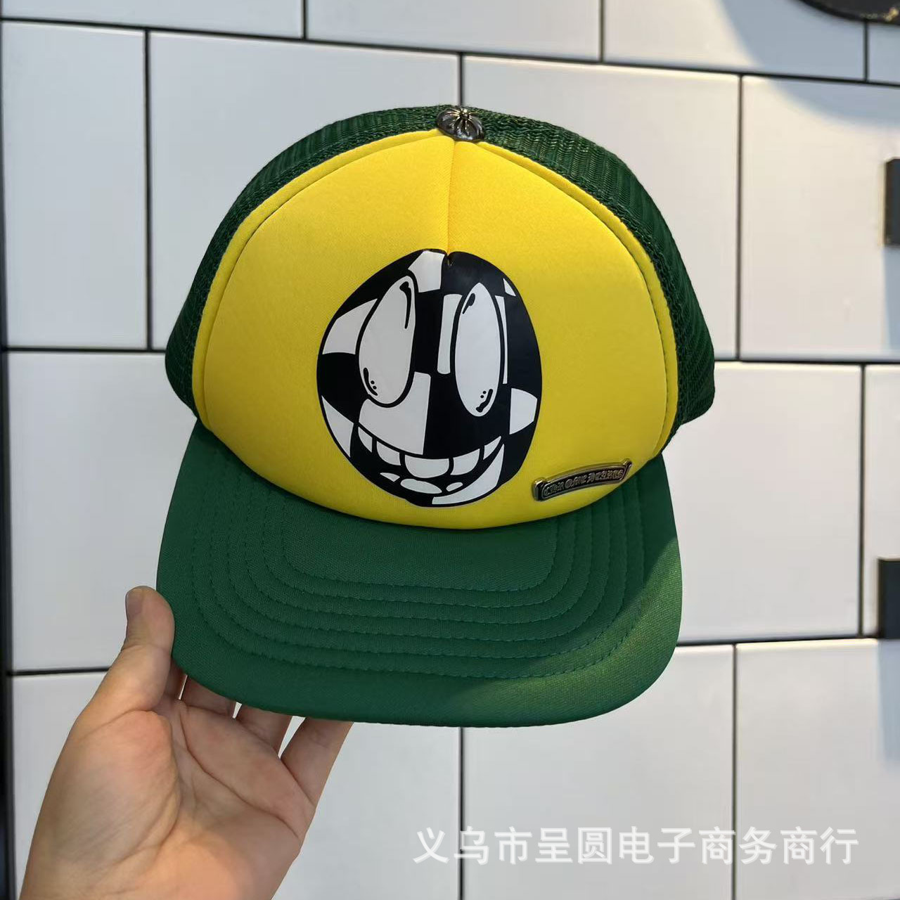 Sombrero para el sol CH Cro de verano para parejas nuevas de moda americana, sombrero de hip-hop de ala plana bordado a la moda ~ sombrero de malla de béisbol