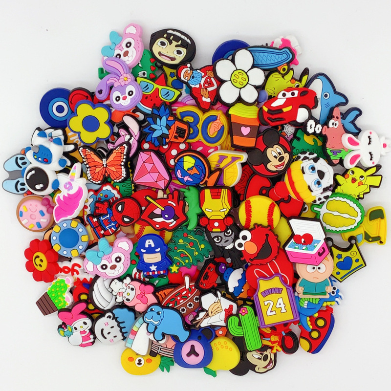 Cross-border in stock cartoon color hole shoes shoes flower shoe buckle diy accessories pvc soft rubber personality shoe buckle decorative accessories Cross-border in stock cartoon color hole shoes shoes flower shoe buckle diy accessories pvc soft rubber personality shoe buckle decorative accessories