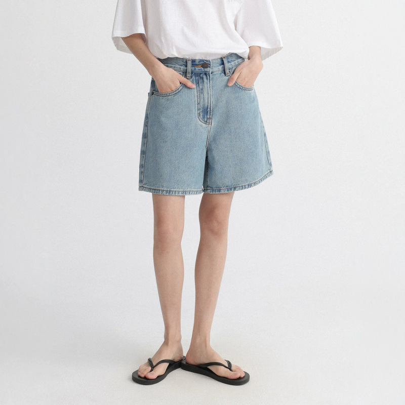 American retro style! 'Sea Breeze Whispers' non-deformable cotton casual high-waisted loose straight denim shorts for women American retro style! 'Sea Breeze Whispers' non-deformable cotton casual high-waisted loose straight denim shorts for women