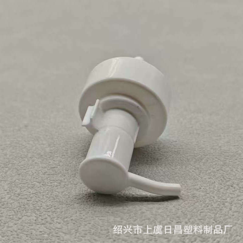 24牙长嘴油泵外置弹簧卸妆油乳液泵可硅胶垫片外置弹簧泵按压泵