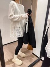 韩国东大门秋季款法式优雅镂空蕾丝拼接打底衫洋气开叉绒面蕾丝衫