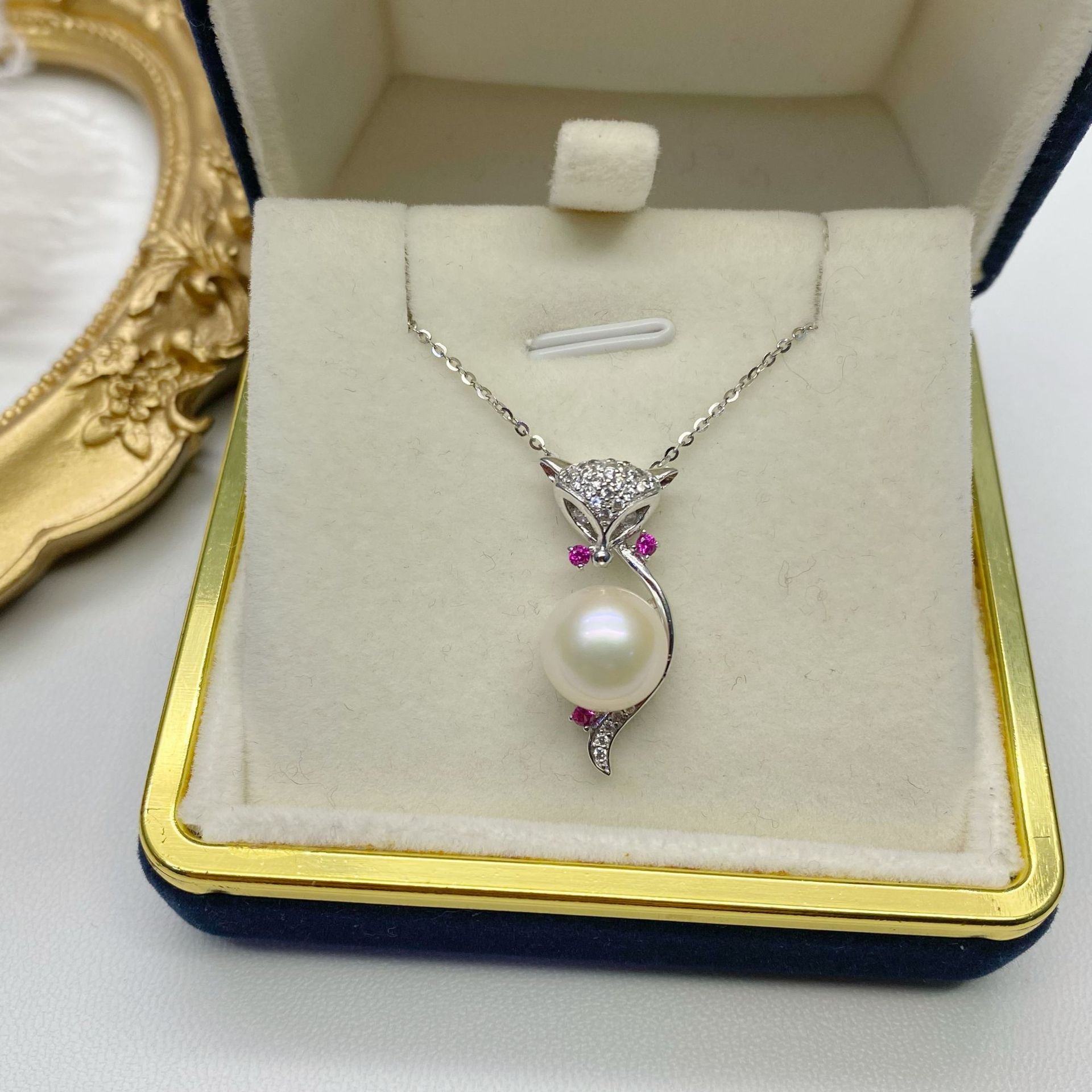 ������Ʒ �����Ƽ���Ʒ ʱ�־�BI�뾫��΢��tianȻ��ˮ�����׹